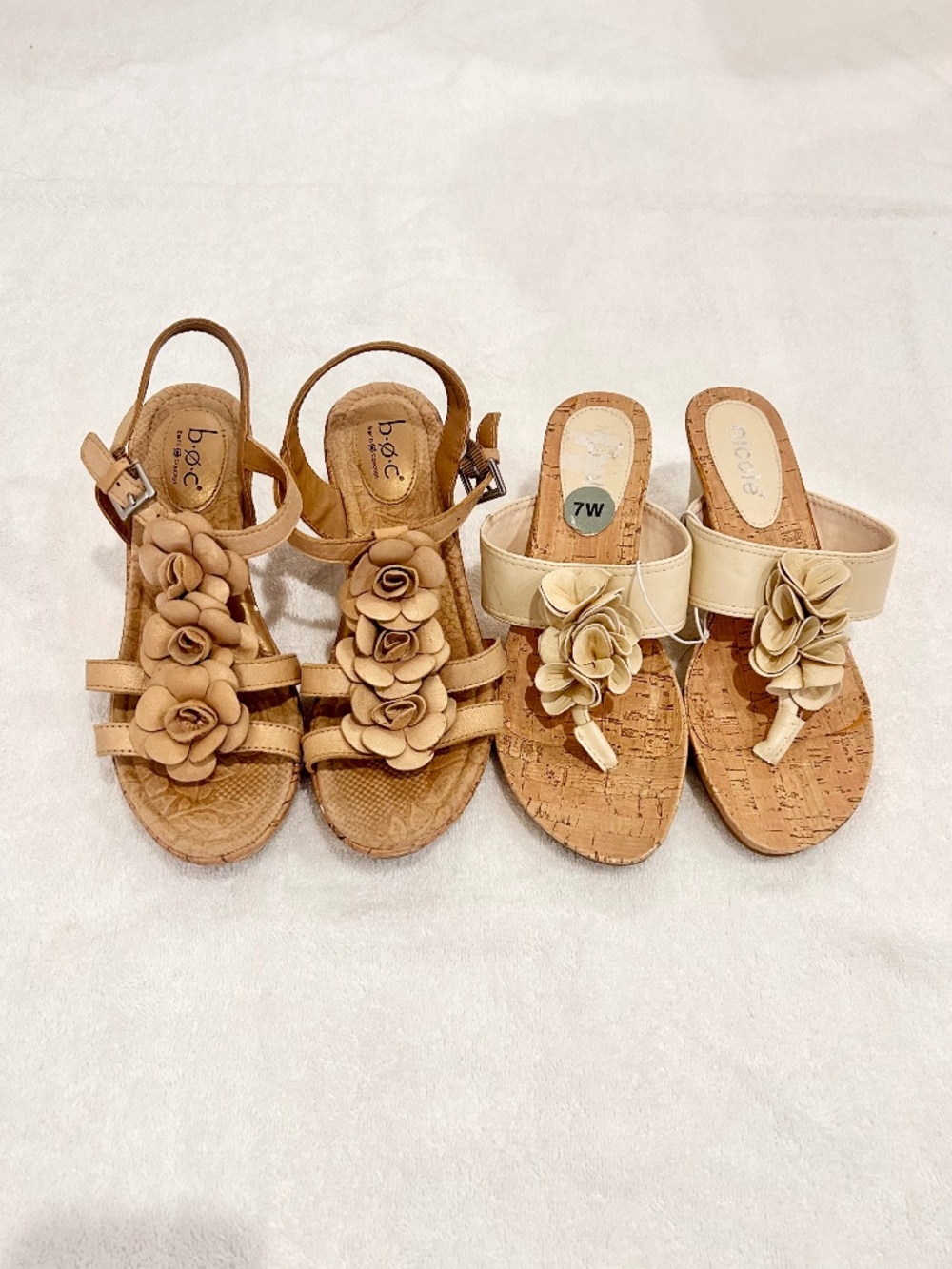 Lot of 2 Wedge Platform Sandals b.o.c. Strappy & nicole slip-on Cream Tan Size 7